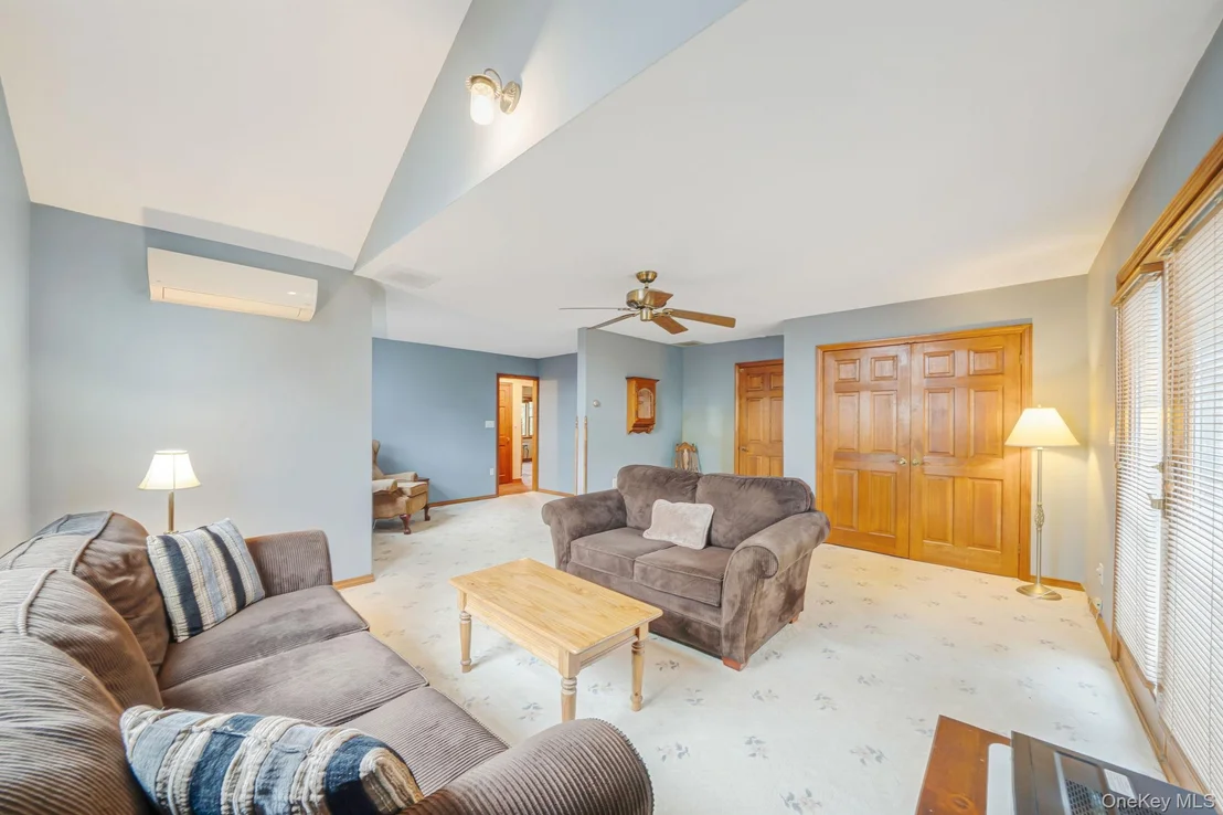Photo of 90 Haven Lane