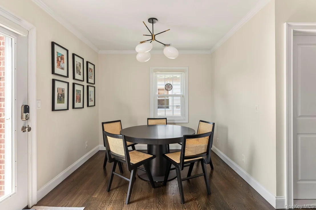 Photo of 80 Central Boulevard