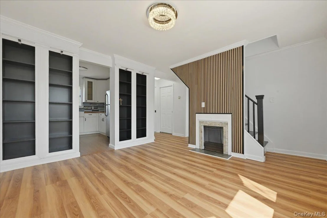 Photo of 310 West Drive