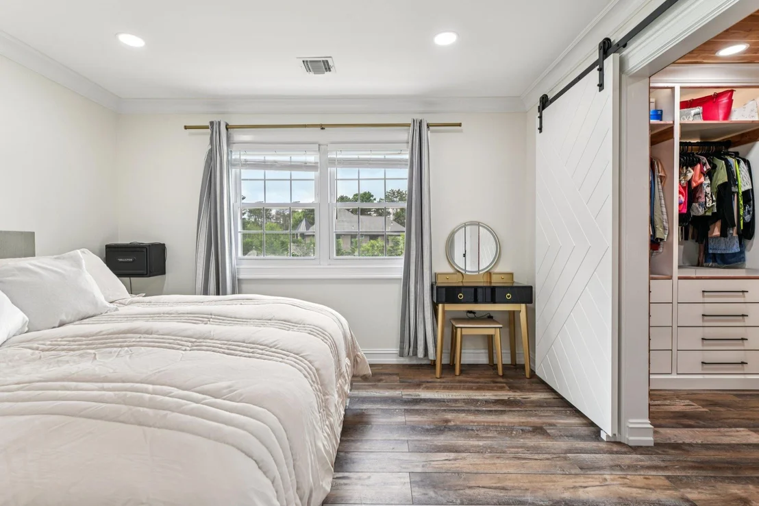 Photo of 2 Sommerset Drive