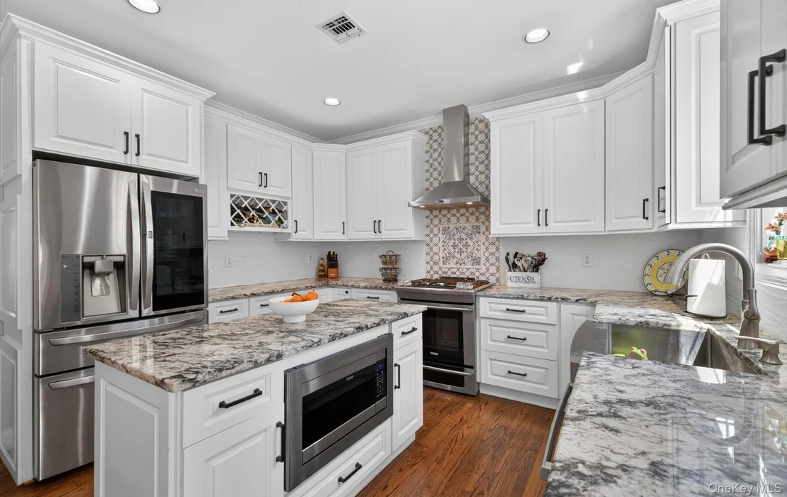 Photo of 33 Oceanview Boulevard