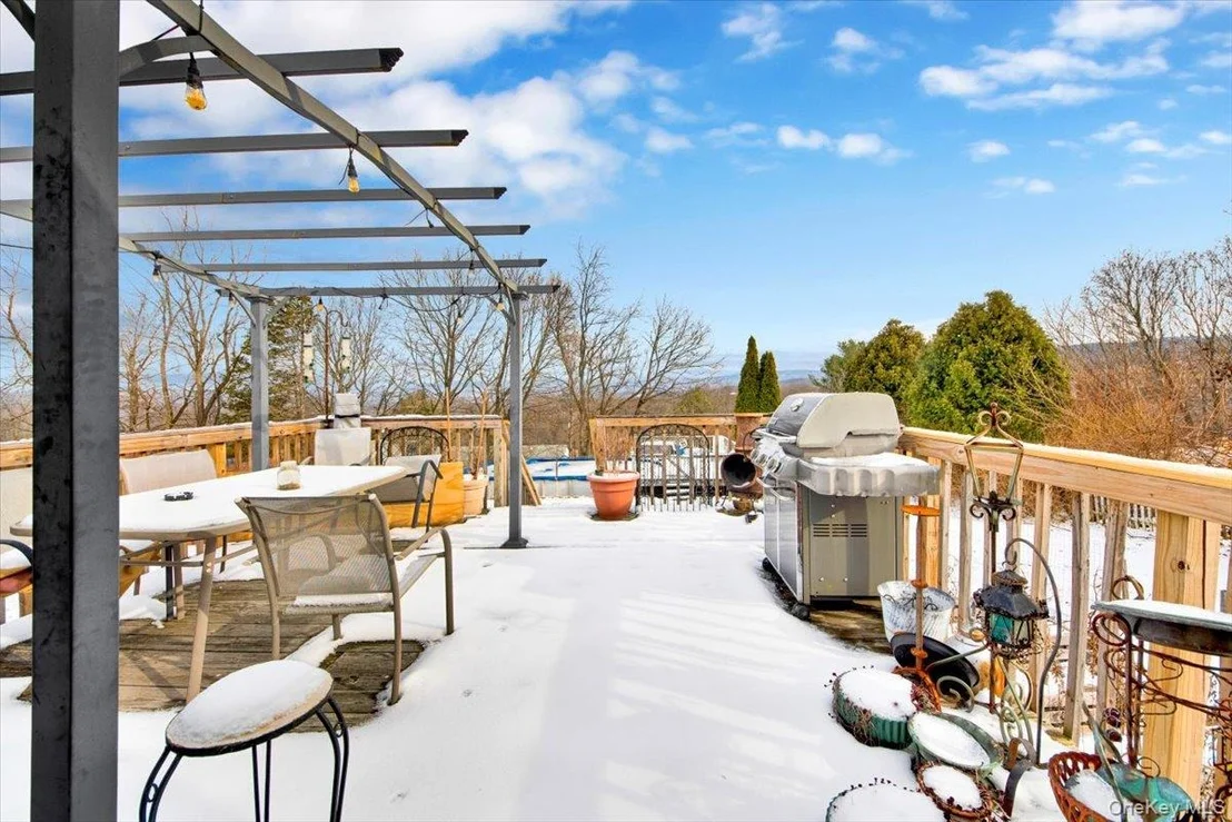 Photo of 32 Highland Avenue