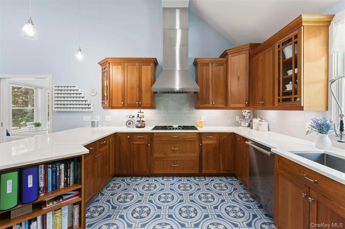 Photo of 57 Riverview Road