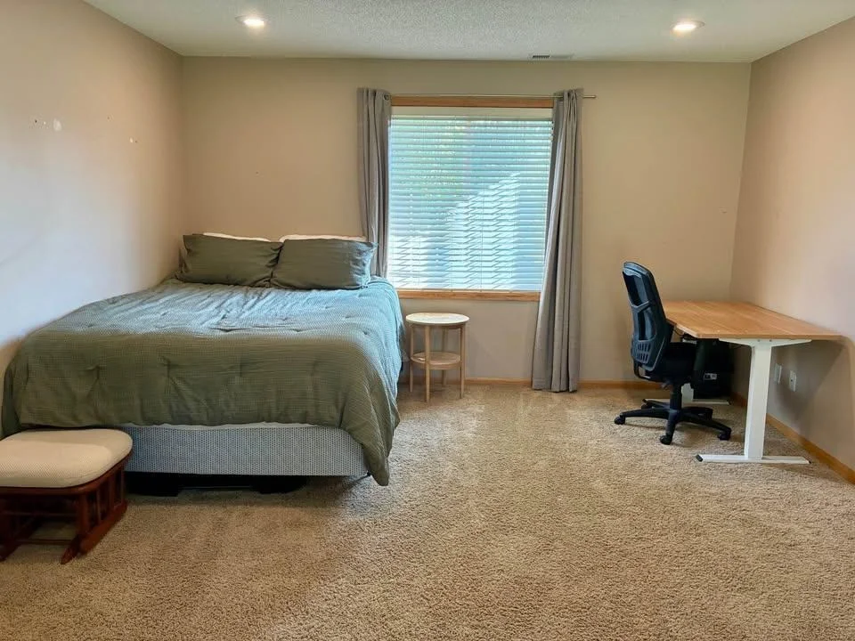 Photo of 1283 Creekside Drive