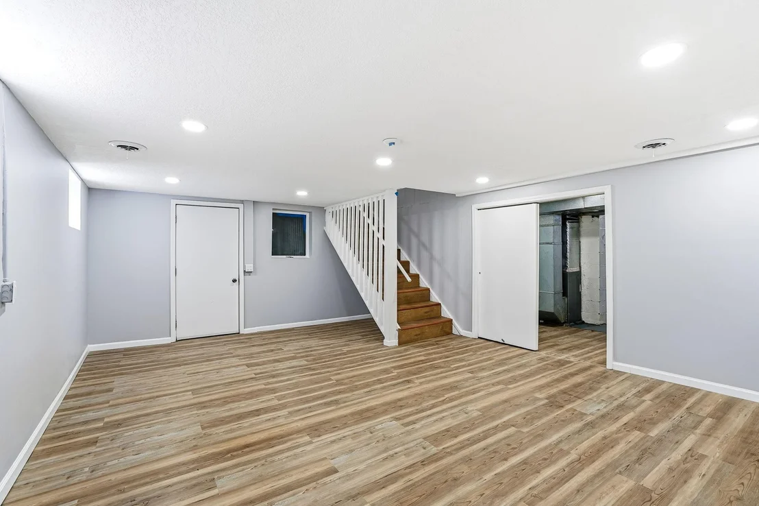 Photo of 9350 Roy Road