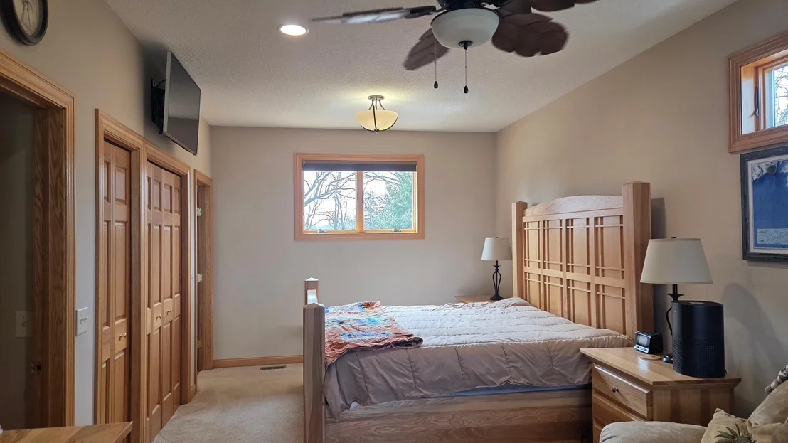 Photo of 722 Pine Street N