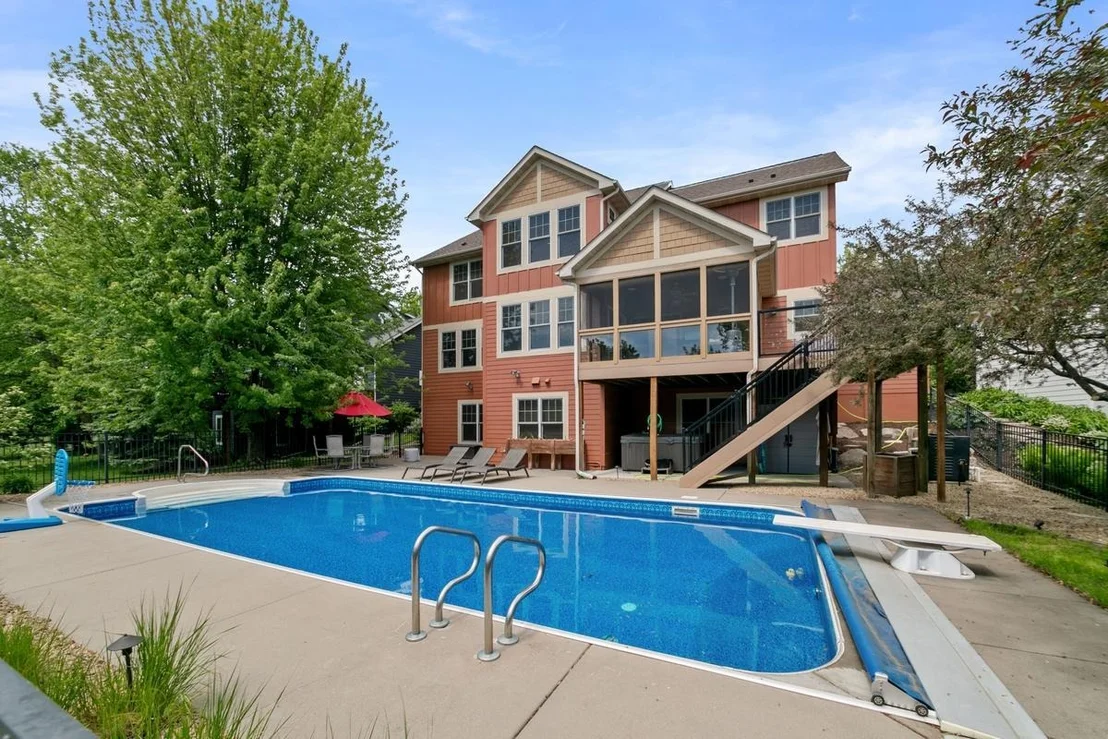 Photo of 2297 Fieldstone Curve