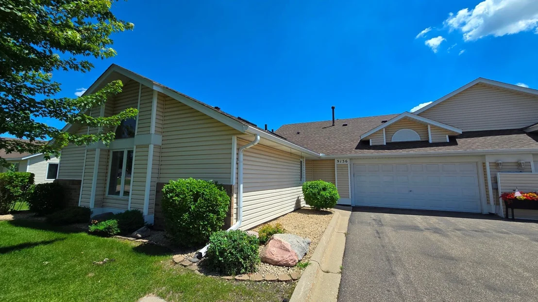 Photo of 9136 Windsor Terrace