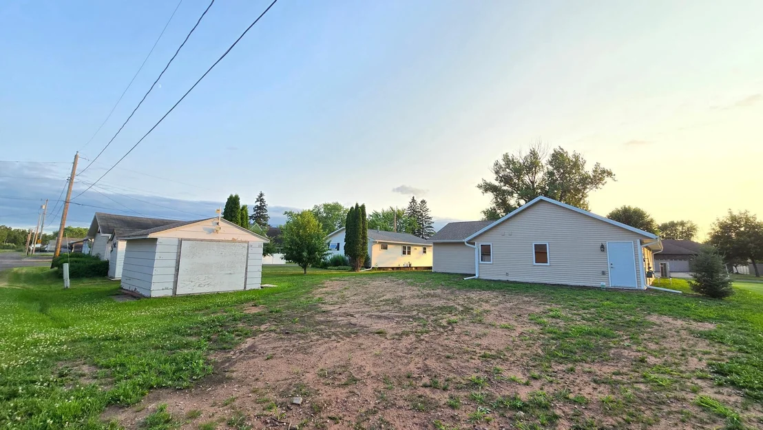 Photo of 6528 John Avenue