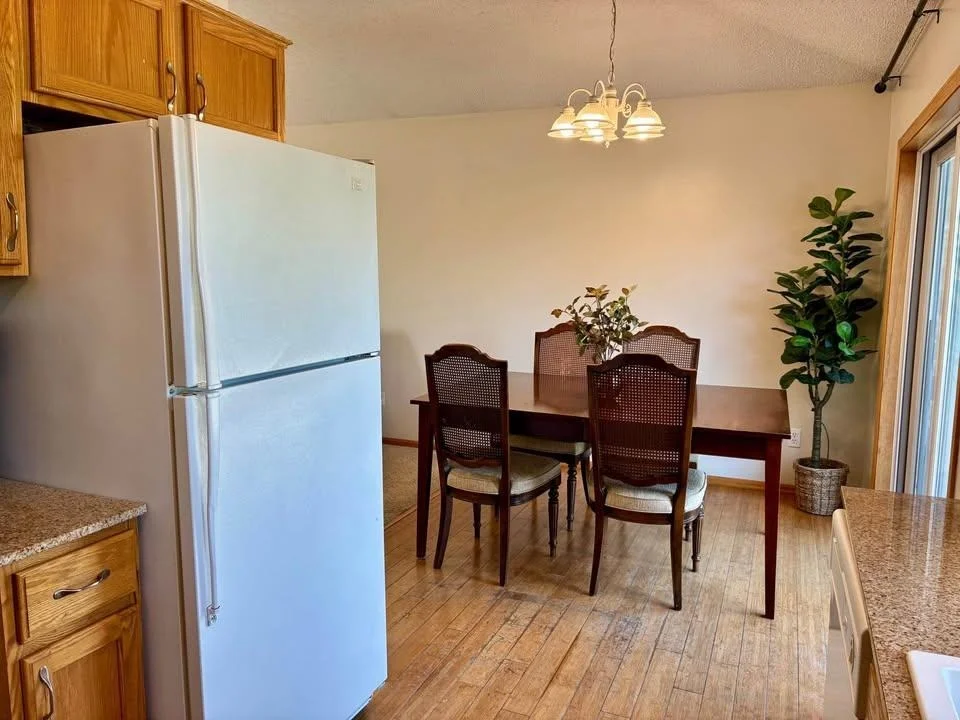 Photo of 1283 Creekside Drive