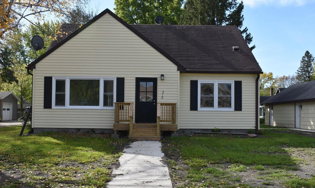 Photo of 310 Cedar Avenue