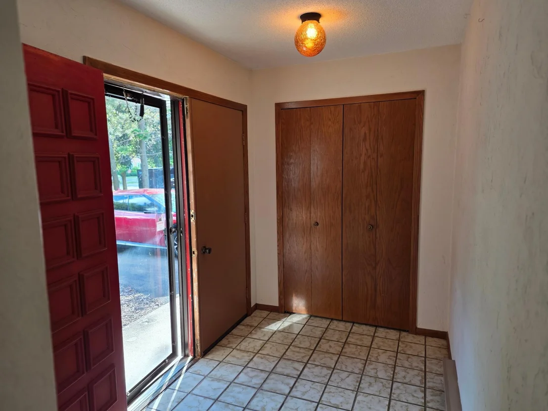 Photo of 6668 Rustic Road SE