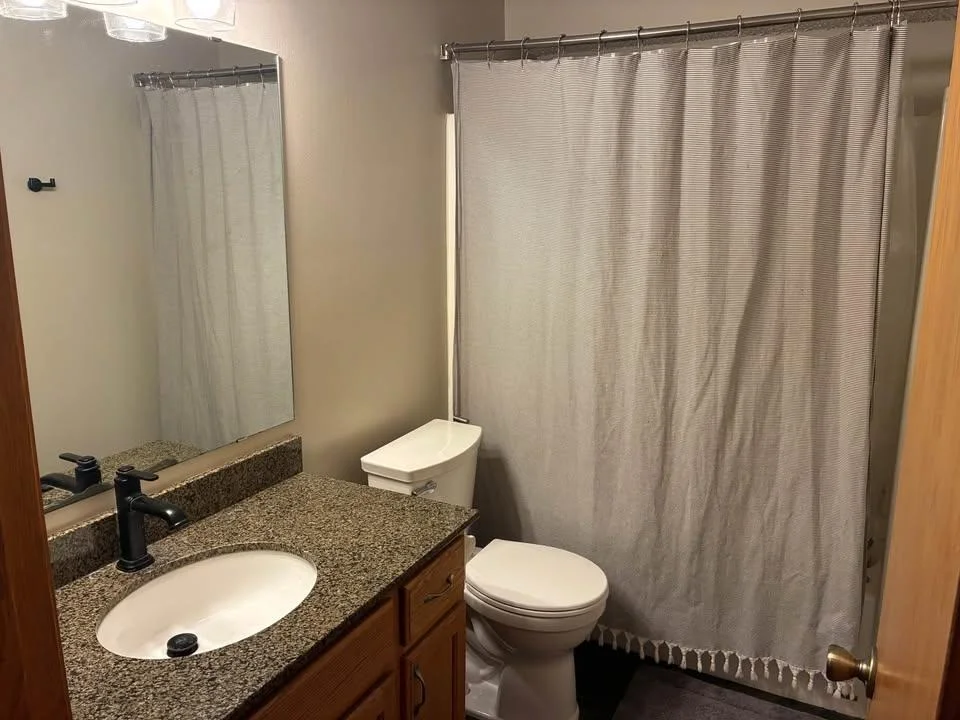 Photo of 1283 Creekside Drive