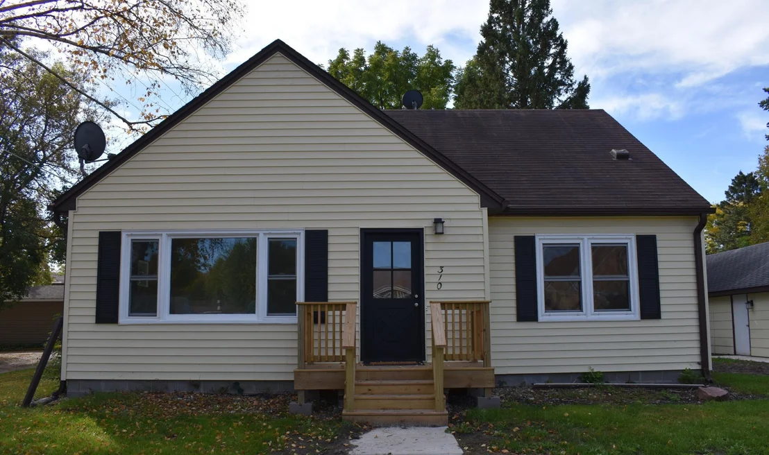 Photo of 310 Cedar Avenue