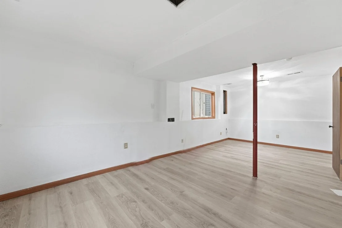 Photo of 2910 Crescent Ridge Trail