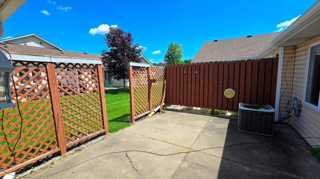 Photo of 9136 Windsor Terrace