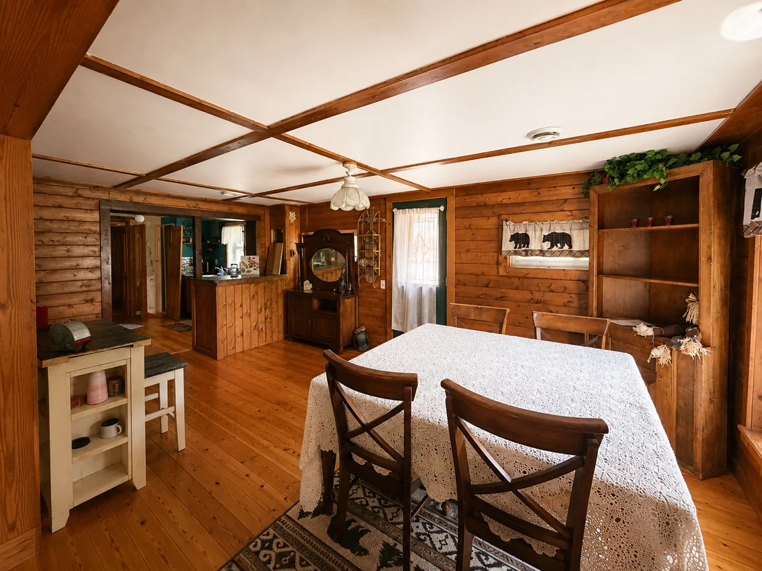 Photo of 26870 Fairgrounds Road