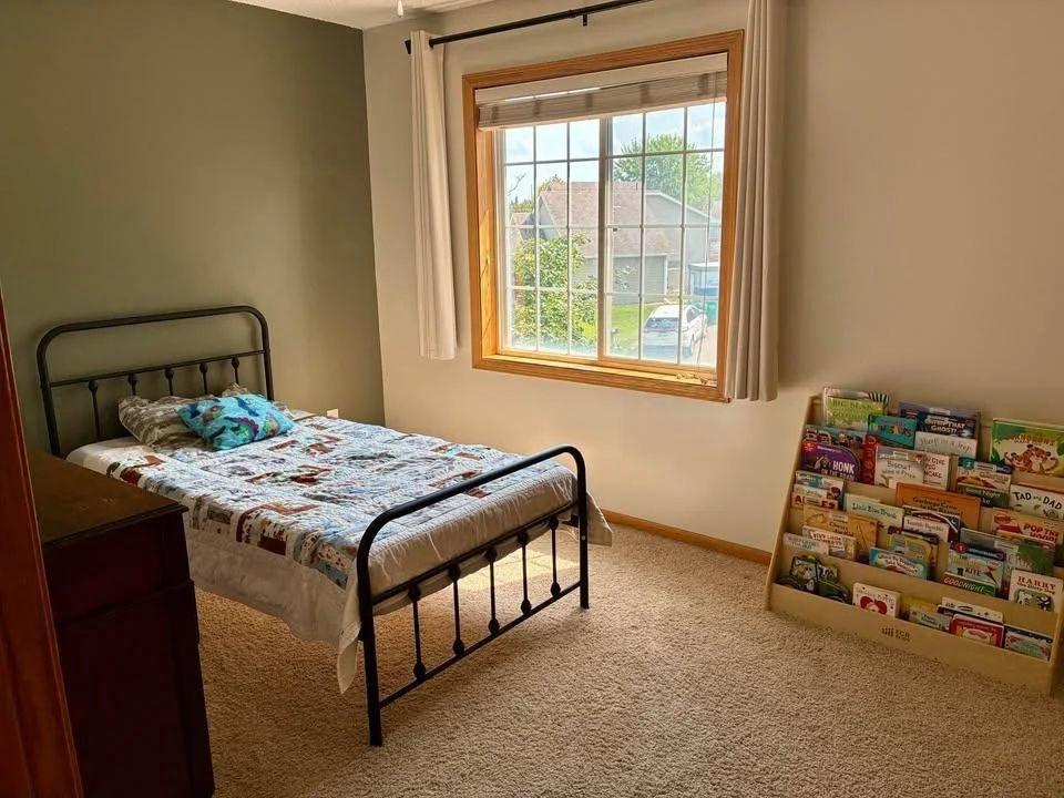 Photo of 1283 Creekside Drive