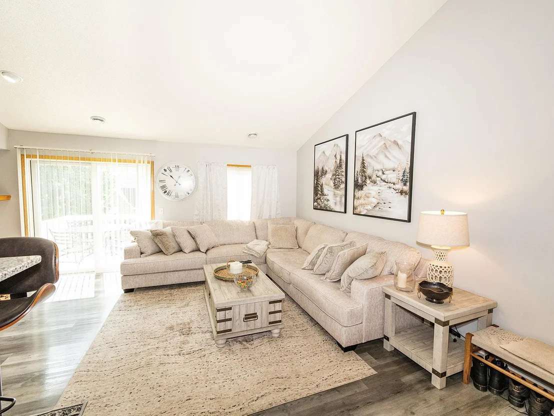 Photo of 1143 Bergmann Drive