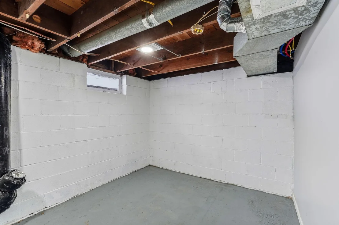 Photo of 9350 Roy Road