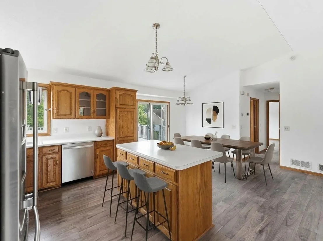 Photo of 2910 Crescent Ridge Trail