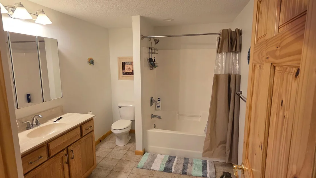 Photo of 722 Pine Street N