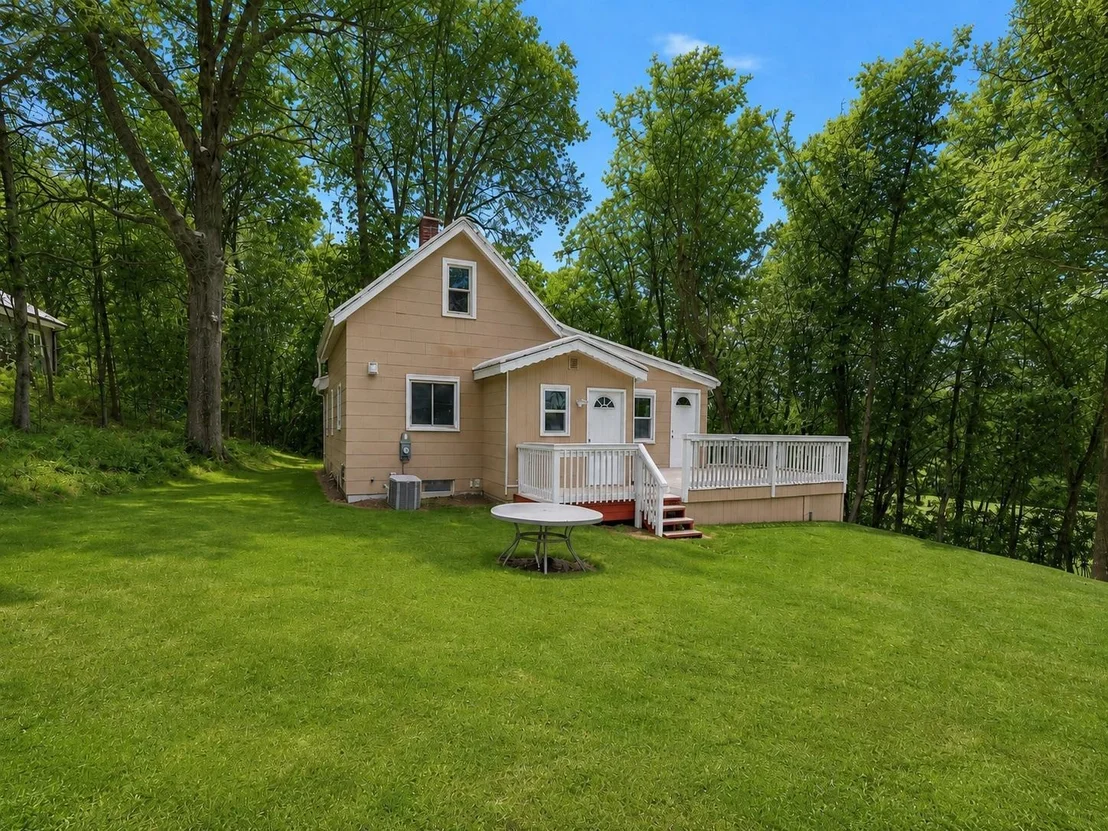 Photo of 9350 Roy Road