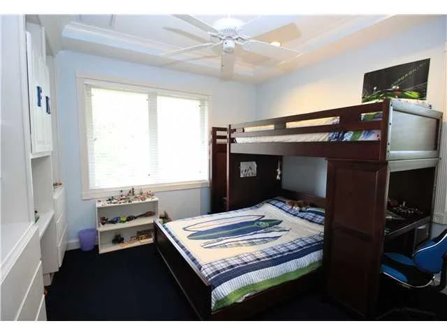 Photo of 9 NE Lofting Way