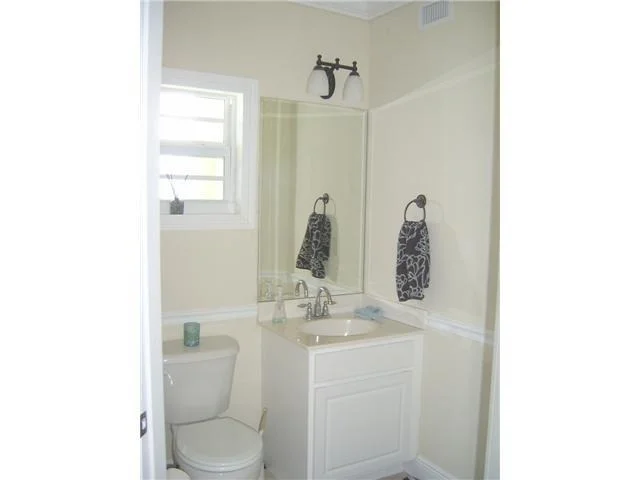 Photo of 427 Peninsula Drive