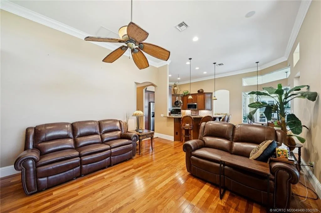 Photo of 2492 NW Everglades Boulevard