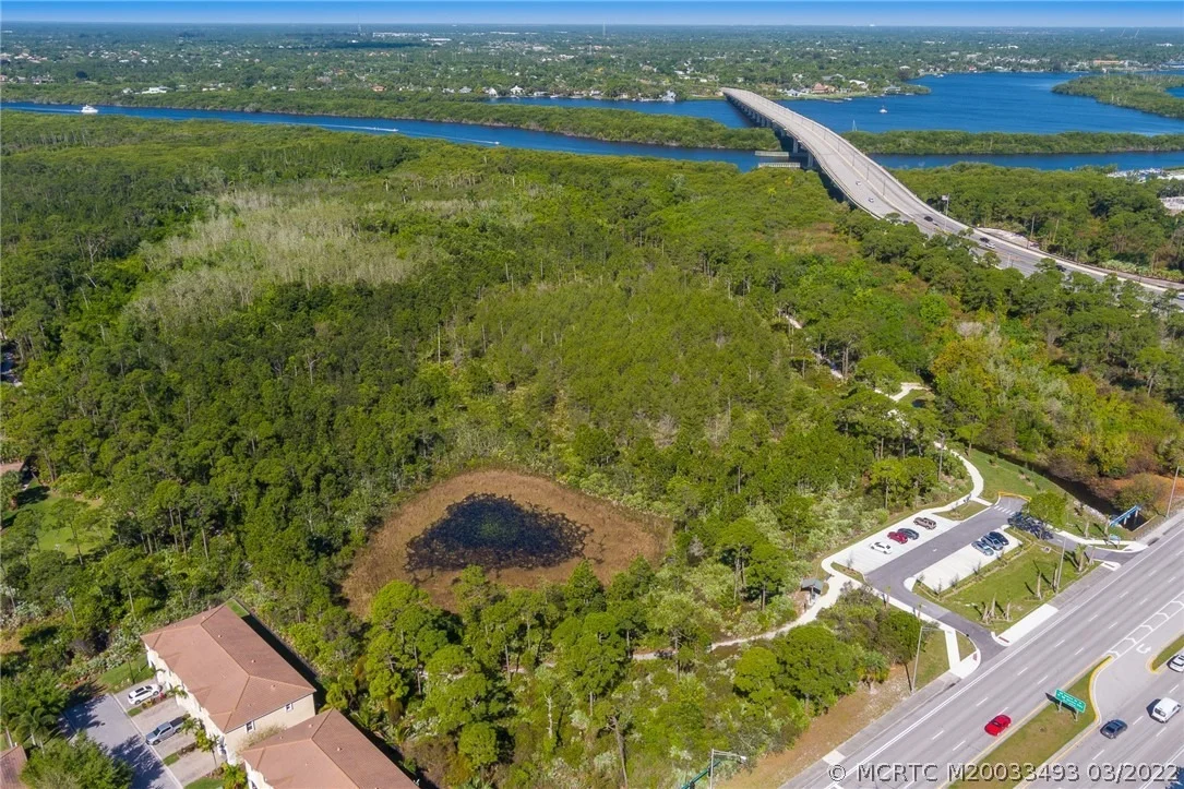 Photo of 97 SW Otter Run Place