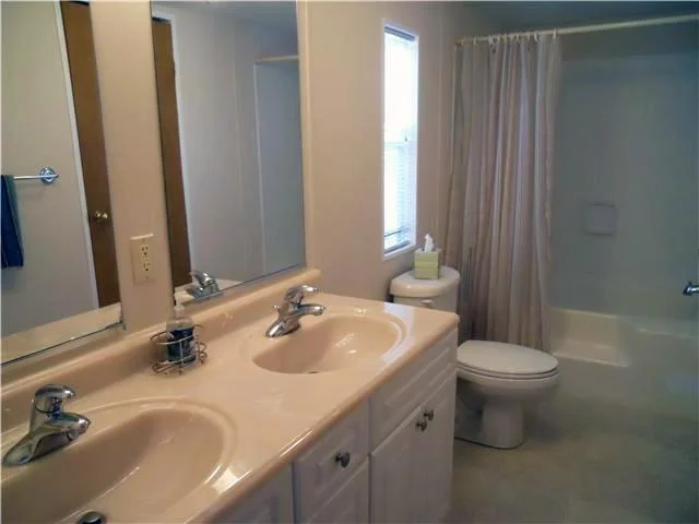 Photo of 151 SE Paradise Place