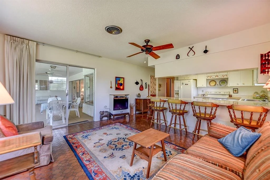 Photo of 3943 SE Fairway E
