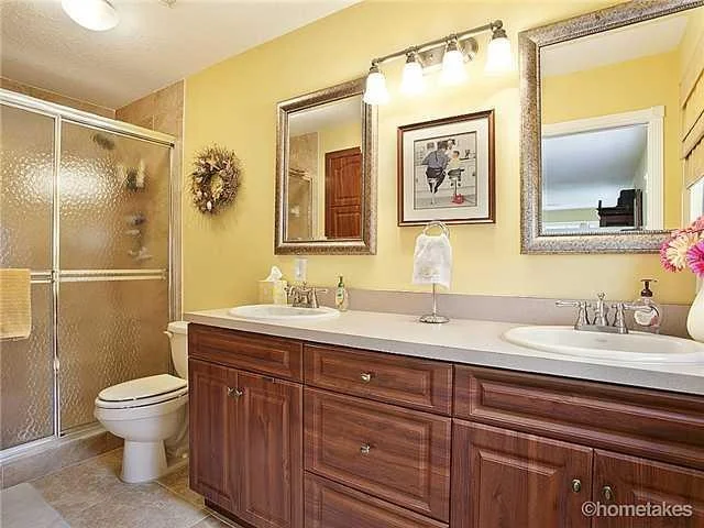 Photo of 2325 NW Fork Road