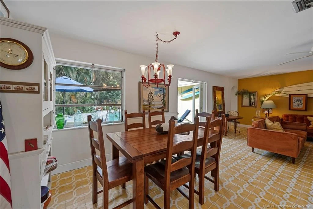 Photo of 111 S Sewalls Point Road