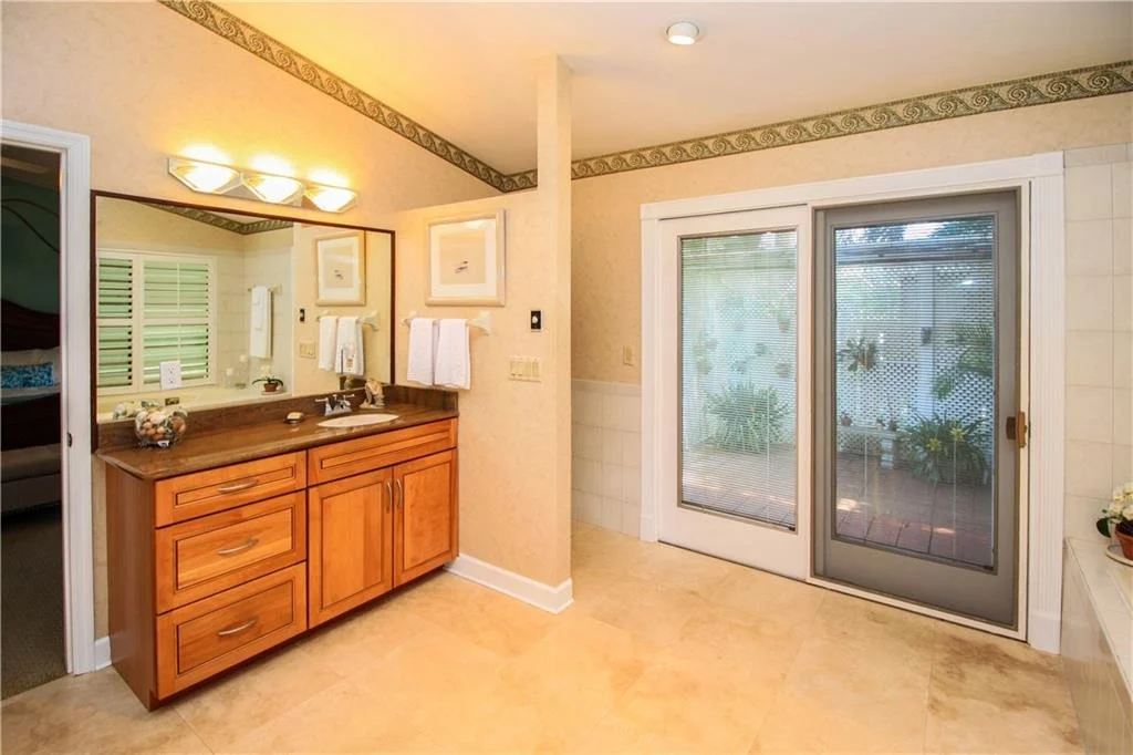 Photo of 4104 SE Centerboard Lane