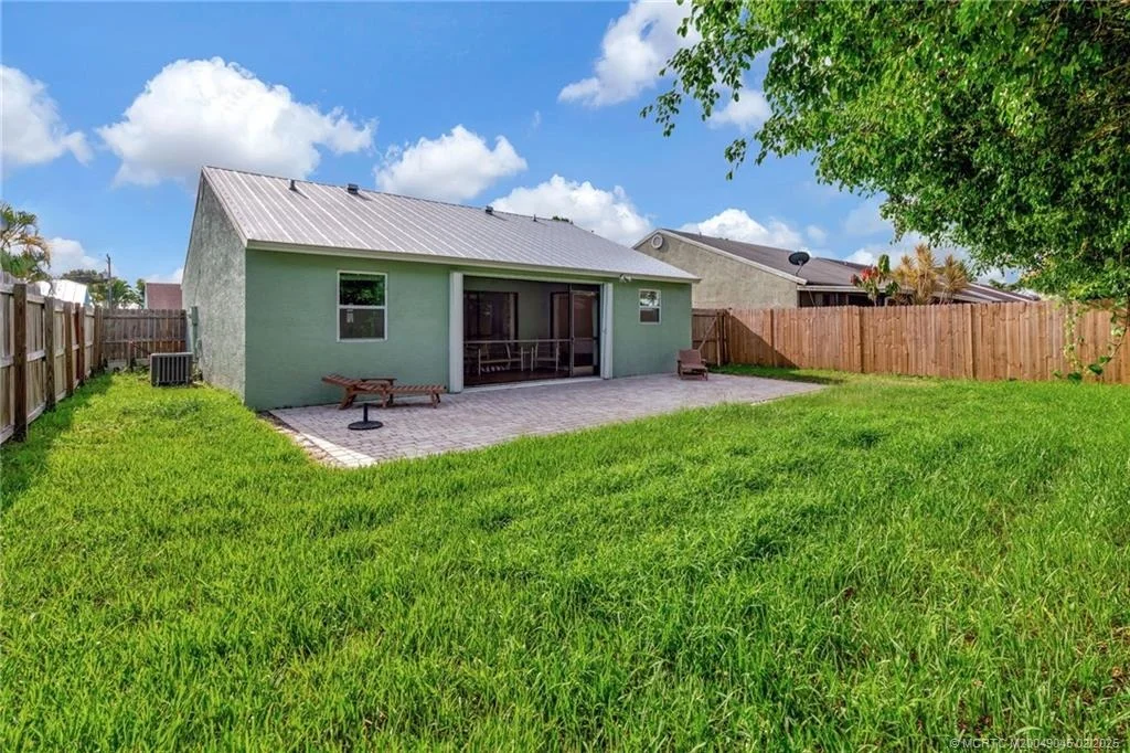 Photo of 5914 SE Mitzi Lane