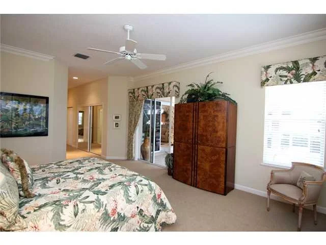 Photo of 4332 SE Coventry Lane