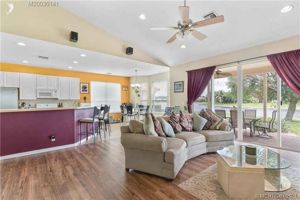 Photo of 1385 SE Legacy Cove Circle