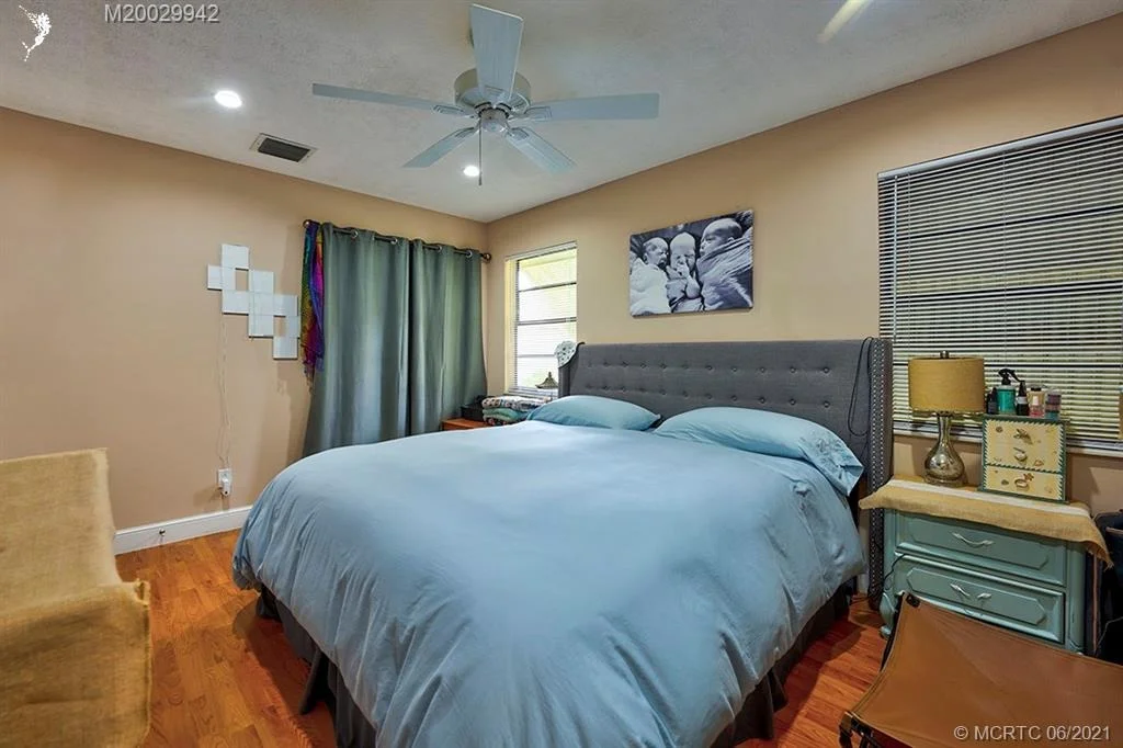 Photo of 2923 SE Bamboo Street