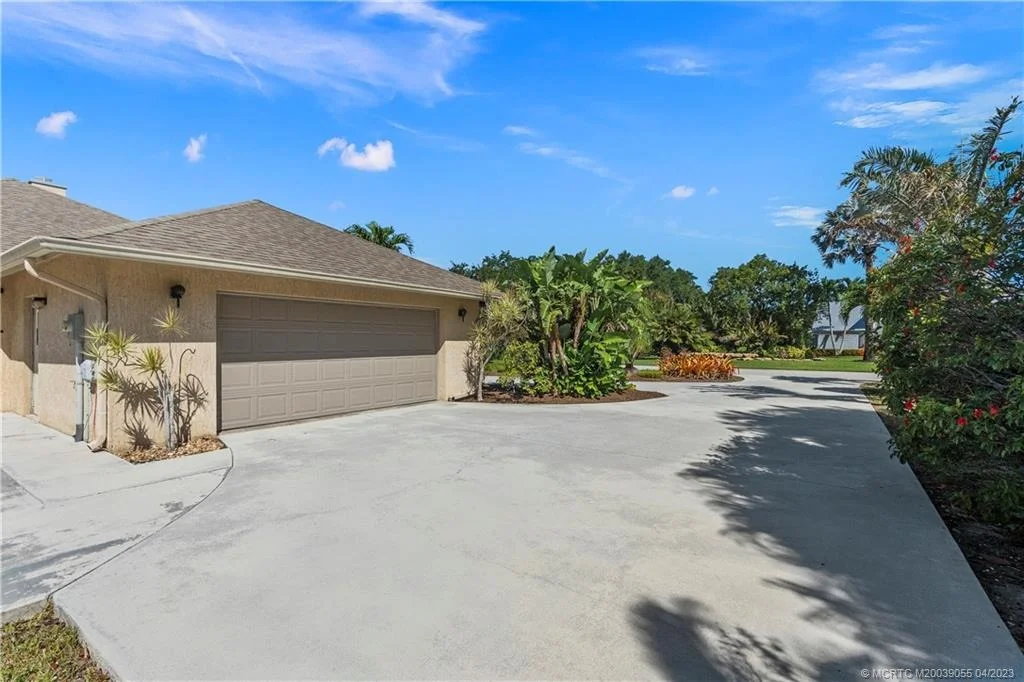 Photo of 5374 SE Inlet Place