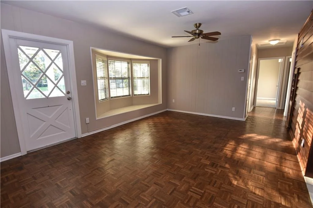 Photo of 832 SE Stafford Drive