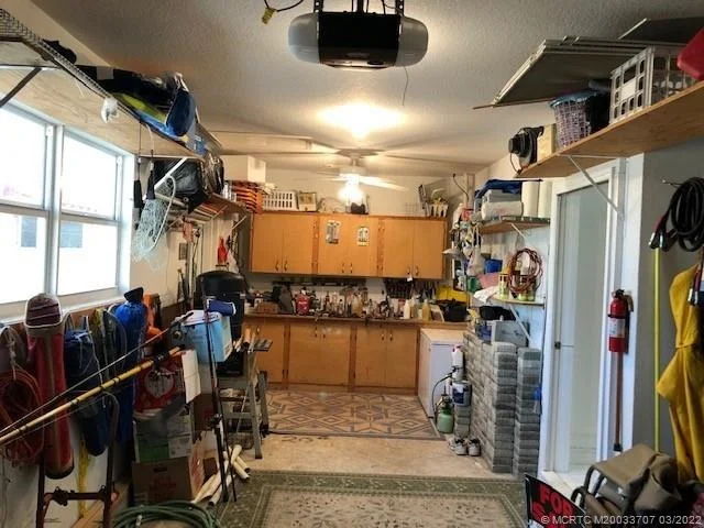 Photo of 877 Nettles Boulevard