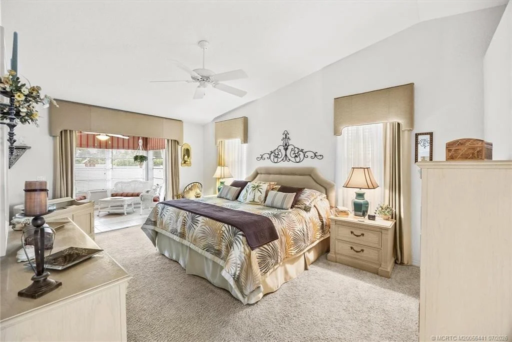 Photo of 2375 NW Cove View