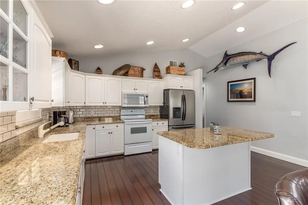 Photo of 4239 SE Robertson Road