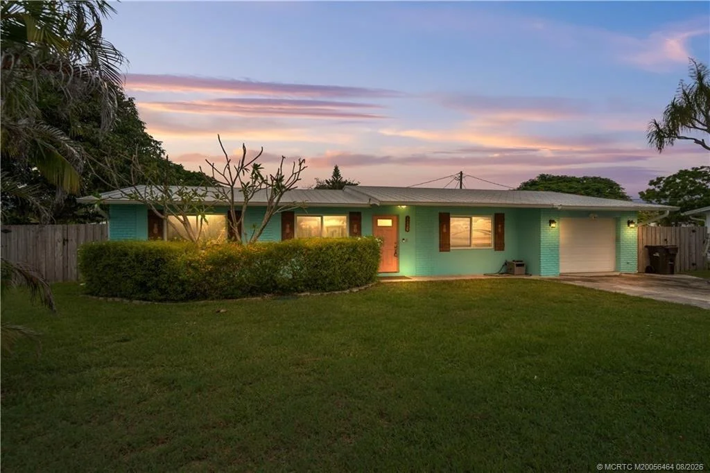 Photo of 1126 SE Alamanda Lane