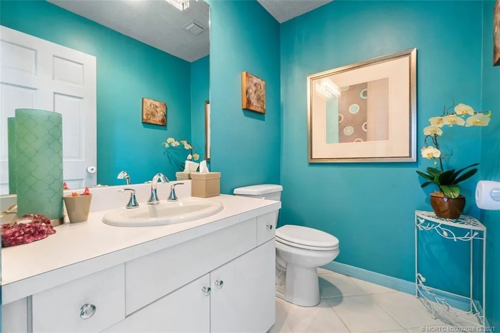 Photo of 6947 SE Harbor Circle