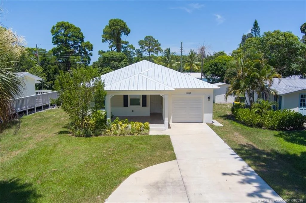 Photo of 5245 SE Channel Drive