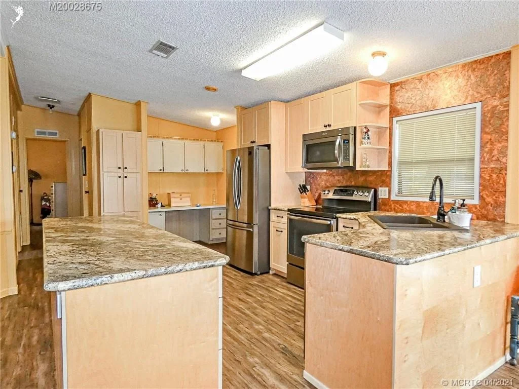 Photo of 2842 SW Toronado Trail