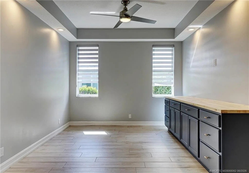 Photo of 18421 Lake Bend Drive